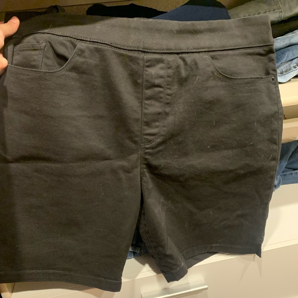 DKNY black shorts